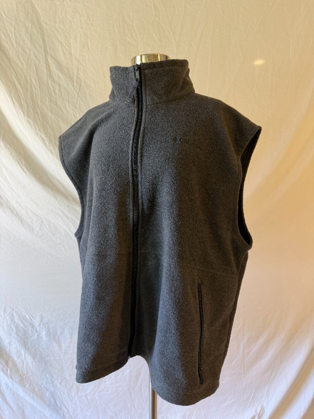Columbia Gray Men's Fleece Vest